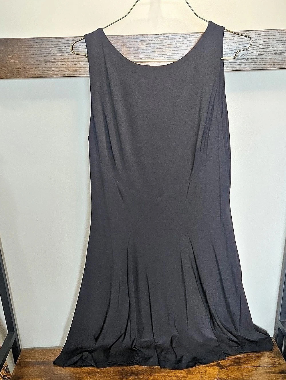Lauren Ralph Lauren Pleated Maxi Dress in Black Size 12 Like New